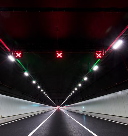 港珠澳大桥隧道照明